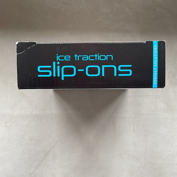 Ice traction slip-ons size medium (unisex) - Picture 5 of 6